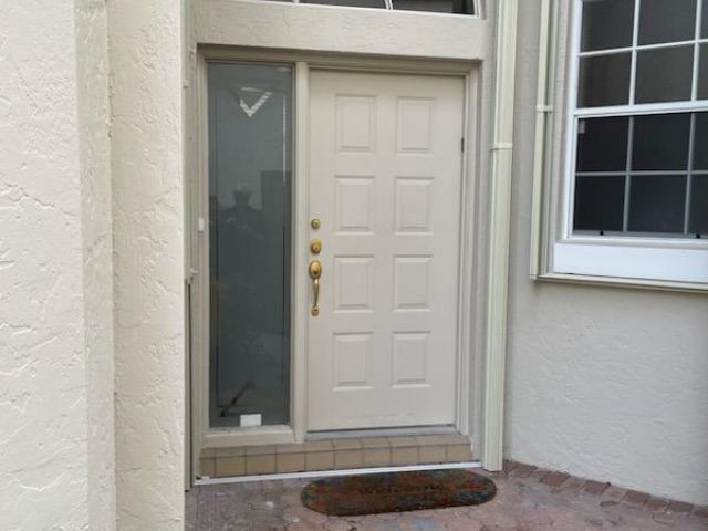 Дом в аренду по адресу 6675 NW 25th Way - фото 6749171