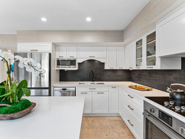 Продажа дома по адресу 200 S Ocean Boulevard B133 - фото 6732793