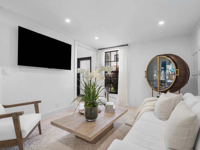 Продажа дома по адресу 200 S Ocean Boulevard B133 - фото 6732796