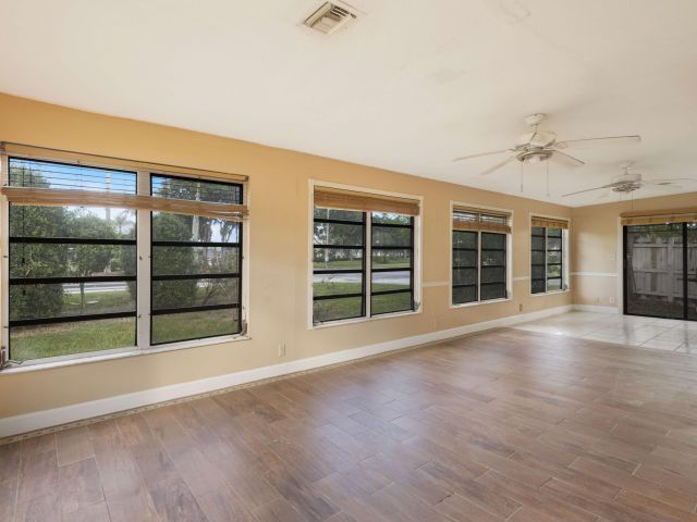 Дом в аренду по адресу 1201 Pine Sage Circle - фото 6718569