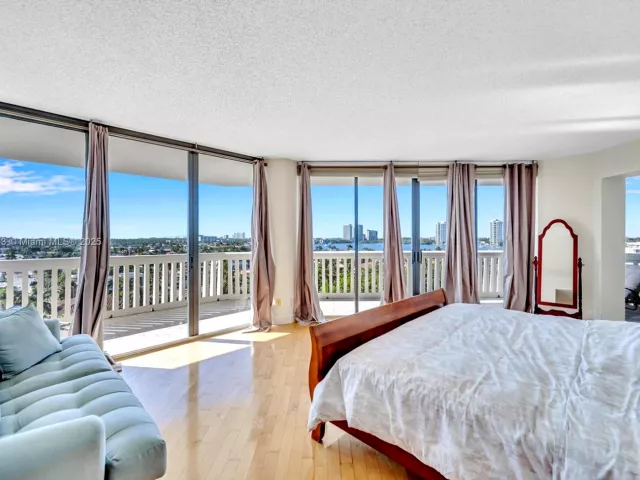 Продажа квартиры #806 - фото 6720104