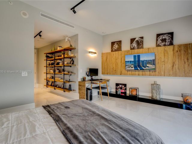 Квартира в аренду номер2403 - фото 6720368