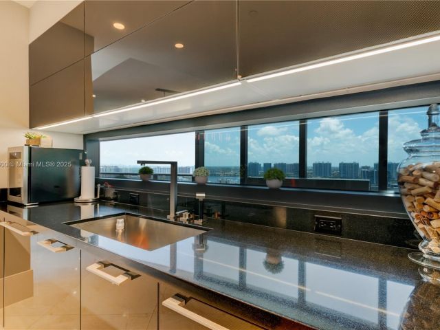 Квартира в аренду номер2403 - фото 6720374