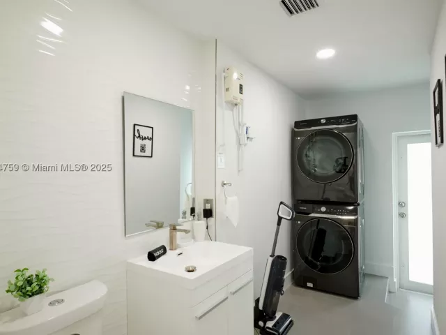 Продажа дома по адресу 2980 SW 141st Ct - фото 7791579