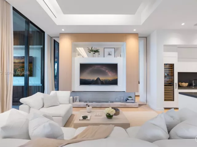 Продажа квартиры #6811 - фото 6756429