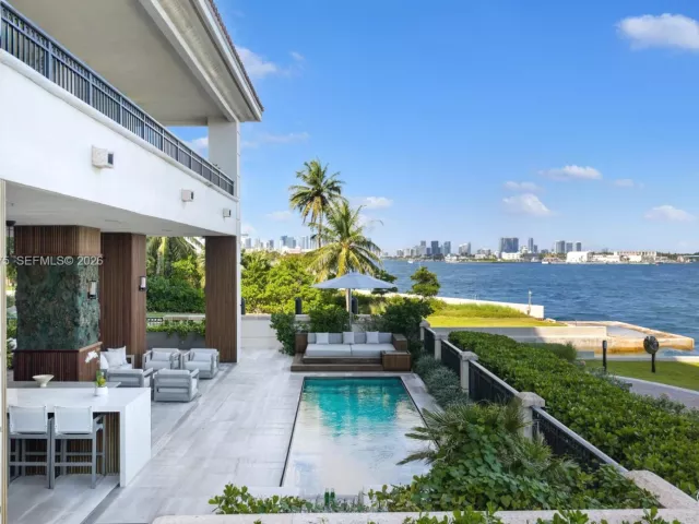 Продажа квартиры #6811 - фото 6756432