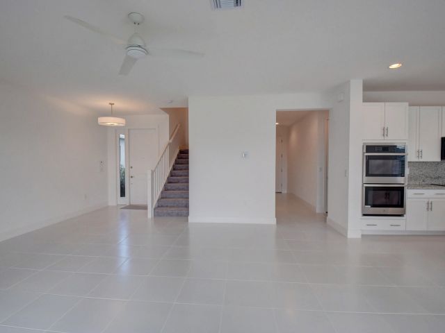 Дом в аренду по адресу 9632 Highland Pointe Pass Pass - фото 6719798