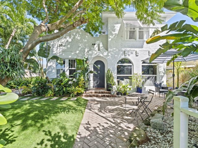 Дом в аренду по адресу 715 Kaye Street - фото 6734659