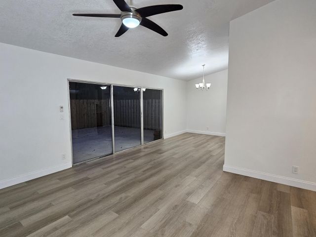 Продажа дома по адресу 18974 Cloud Lake Circle - фото 6748978