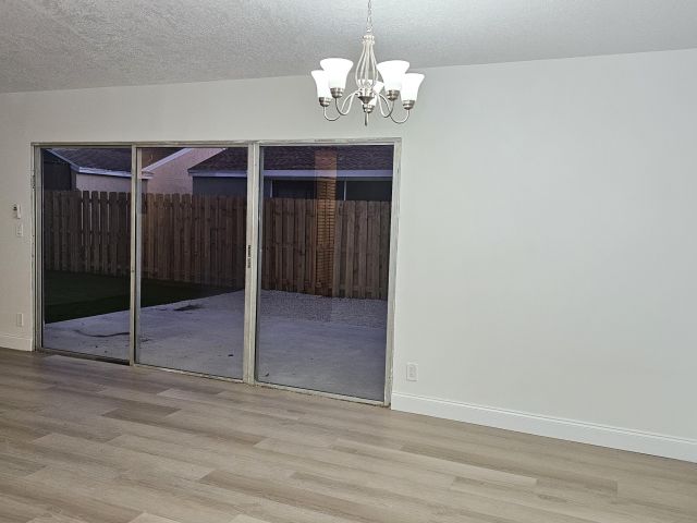 Продажа дома по адресу 18974 Cloud Lake Circle - фото 6748979