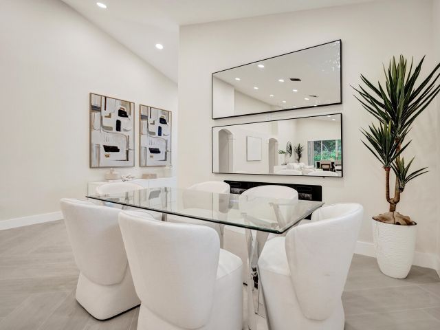 Продажа дома по адресу 13642 Breton Lane - фото 6719843