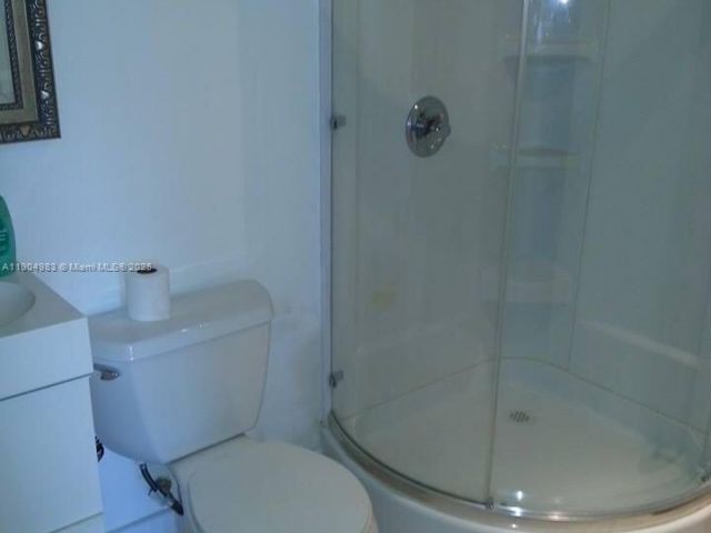 Дом в аренду по адресу 546 NE 199th Ln 4W - фото 7503256