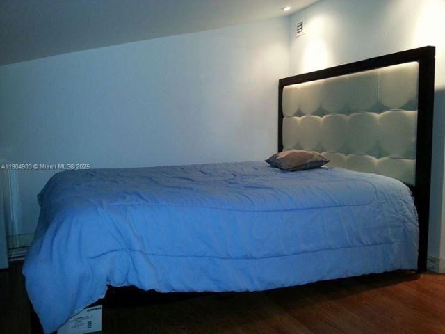 Дом в аренду по адресу 546 NE 199th Ln 4W - фото 7503257