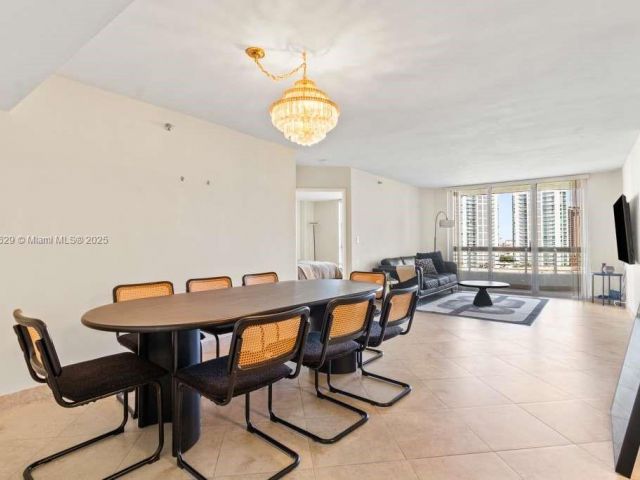 Продажа квартиры #1209 - фото 7438208