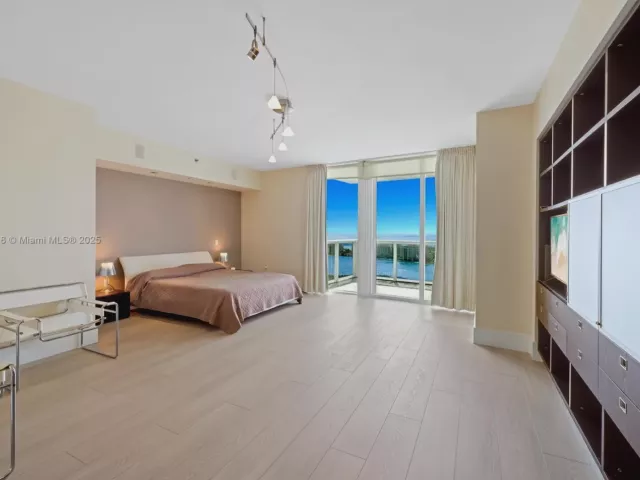 Продажа квартиры #3006 - фото 6719360