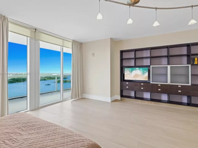 Продажа квартиры #3006 - фото 6719361