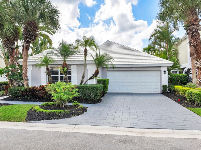 Продажа дома по адресу 9158 Heathridge Drive - фото 6719644