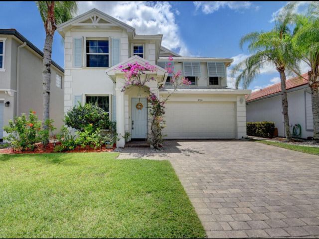 Продажа дома по адресу 8726 Tally Ho Lane - фото 6722158