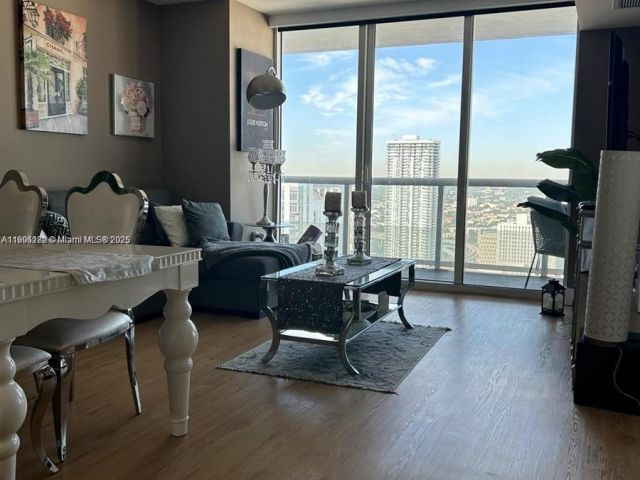 Квартира в аренду номер4607 - фото 7433593