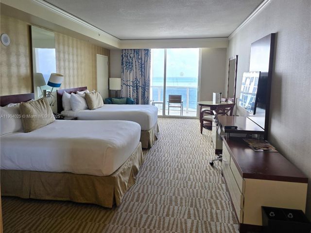 Продажа квартиры #1608 - фото 7442348