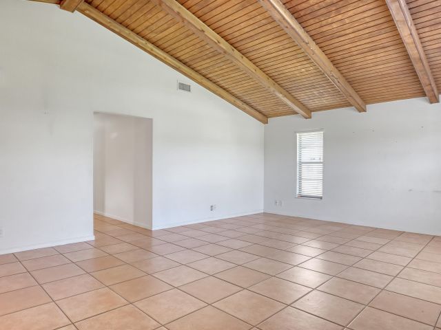 Продажа дома по адресу 2640 Starwood Circle - фото 6723796