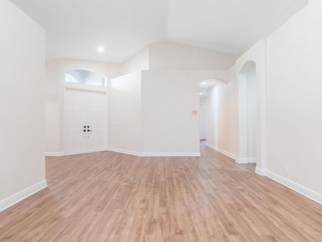 Продажа дома по адресу 11451 Sea Grass Circle - фото 6751496