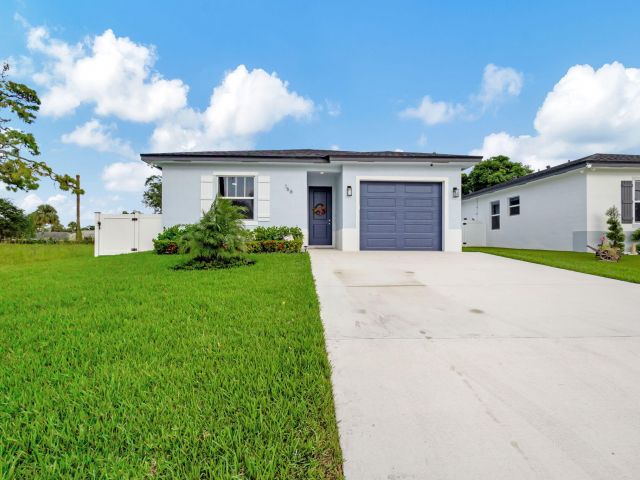 Продажа дома по адресу 166 Neva Drive - фото 6723810