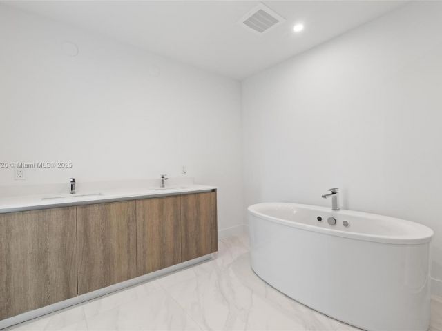 Продажа квартиры #501 - фото 6724031