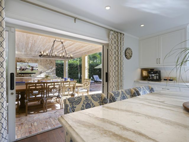 Продажа дома по адресу 245 Murray Road - фото 6808233