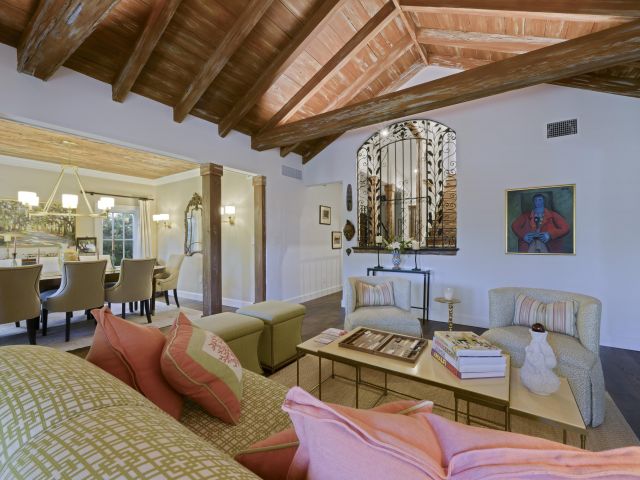 Продажа дома по адресу 245 Murray Road - фото 6808240