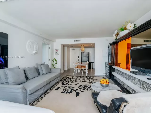 Продажа квартиры #1004 - фото 6724129