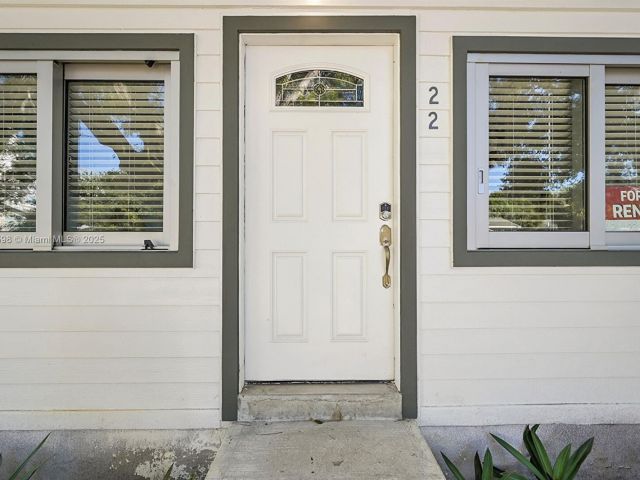 Продажа дома по адресу 422 49th St - фото 7503104