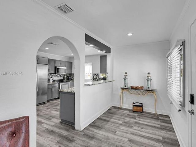 Продажа дома по адресу 422 49th St - фото 7503108