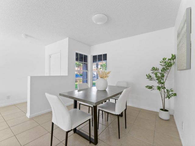 Продажа дома по адресу 3254 Turtle Cove - фото 6728533