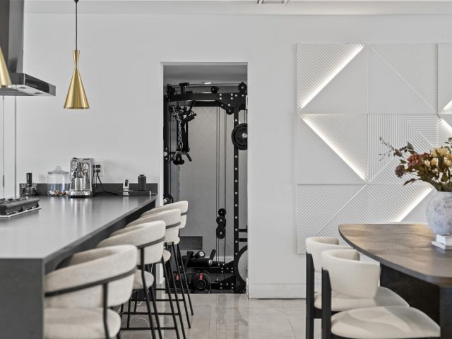 Продажа дома по адресу 2511 NE 209th Terrace - фото 6723648