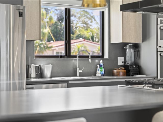 Продажа дома по адресу 2511 NE 209th Terrace - фото 6723651