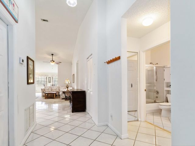 Дом в аренду по адресу 3852 Wendy Anne Circle - фото 6725941