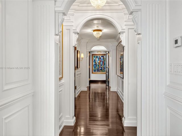 Продажа квартиры #7A - фото 6733574