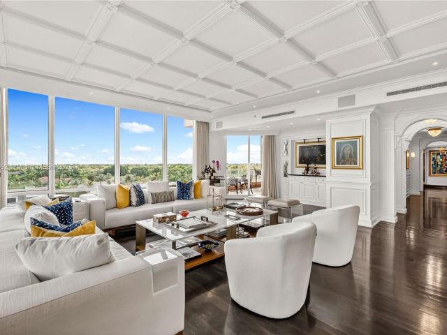 Продажа квартиры #7A - фото 6733575