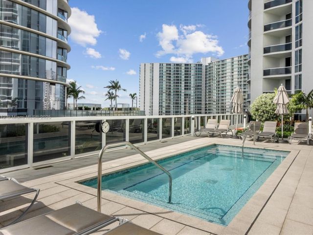 Продажа квартиры #3405 - фото 6725031