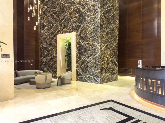 Продажа квартиры #3405 - фото 6725039