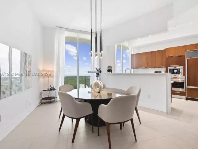 Продажа квартиры #3405 - фото 9033848