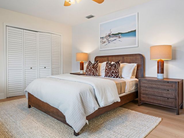 Дом в аренду по адресу 4300 Washington Road - фото 6731359