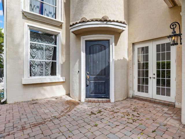 Продажа дома по адресу 9833 Palma Vista Way - фото 6929686