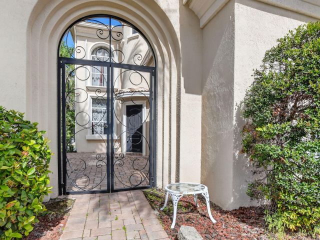 Продажа дома по адресу 9833 Palma Vista Way - фото 6929687