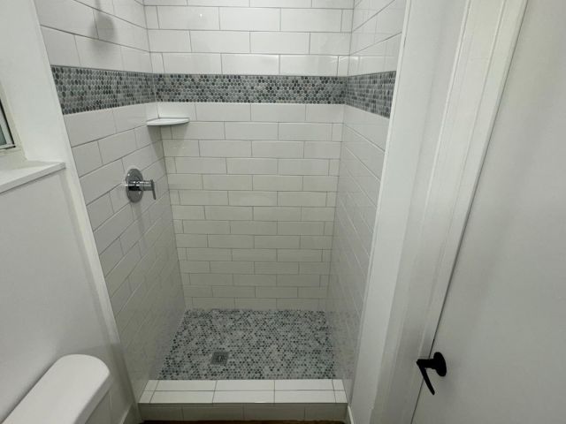 Продажа дома по адресу 2008 NW 10th Avenue - фото 6730323