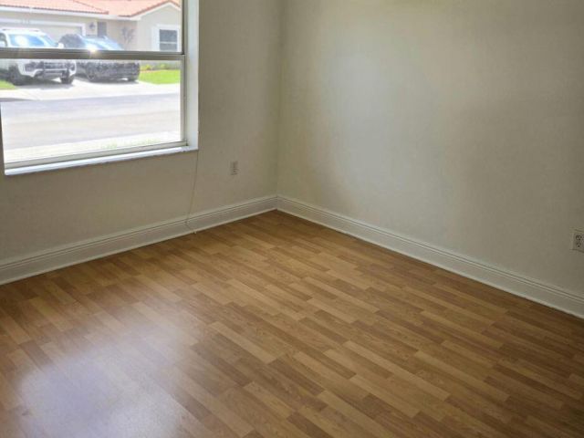 Продажа дома по адресу 16514 NW 3rd Street - фото 6749987