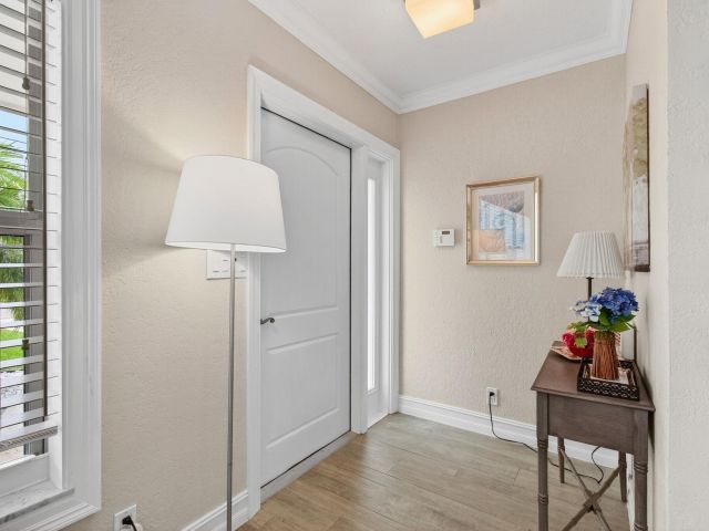 Продажа дома по адресу 5567 Rico Drive - фото 6749186