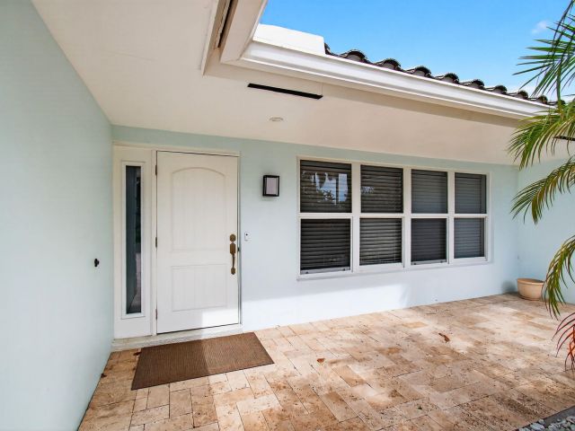 Продажа дома по адресу 5567 Rico Drive - фото 6749187