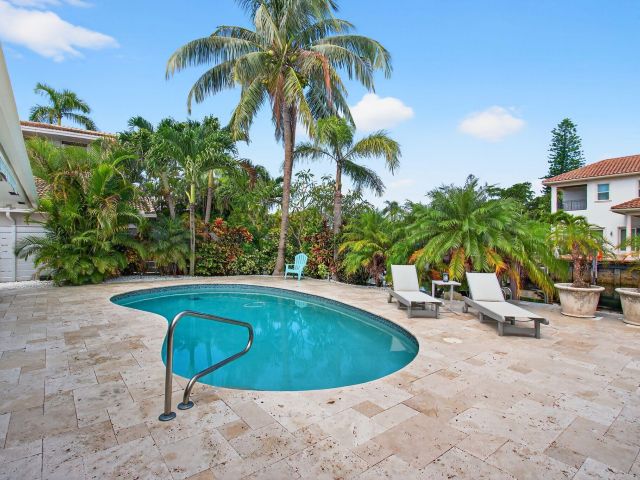 Продажа дома по адресу 5567 Rico Drive - фото 6749191